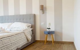 Minerva Rooms
