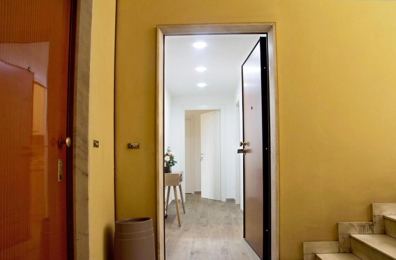 Minerva Rooms Pavia Exterior foto