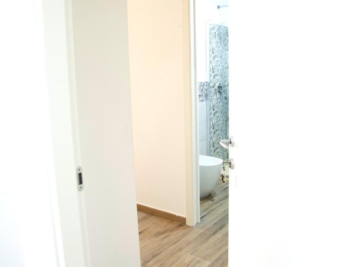 Minerva Rooms Pavia Exterior foto
