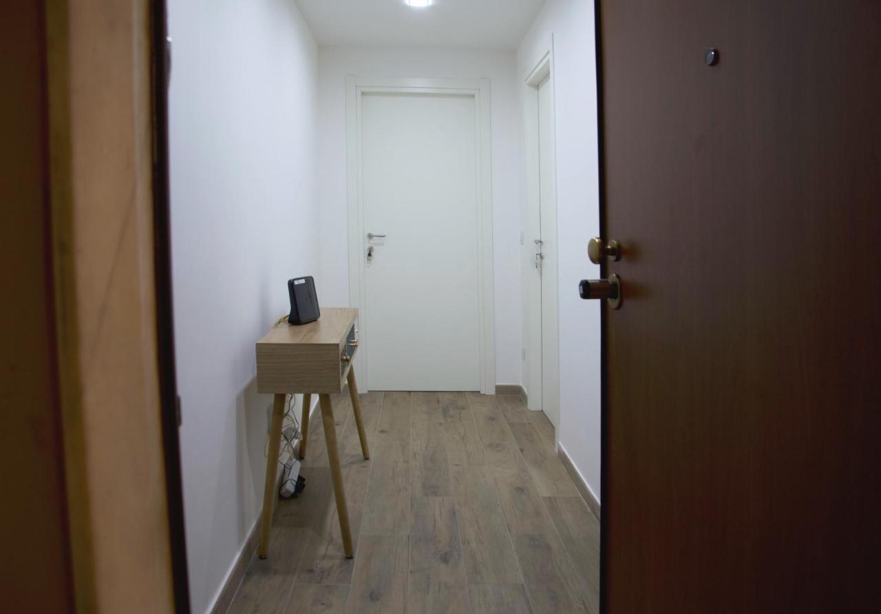 Minerva Rooms Pavia Exterior foto